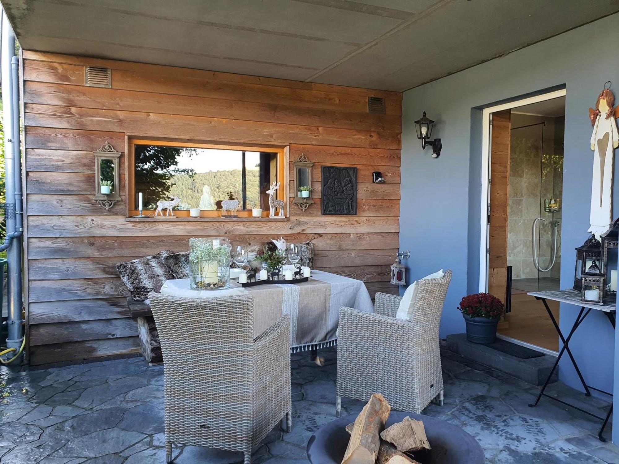 River Mosel Holiday Homes, Meerfeld Studio With A Lake View Luaran gambar
